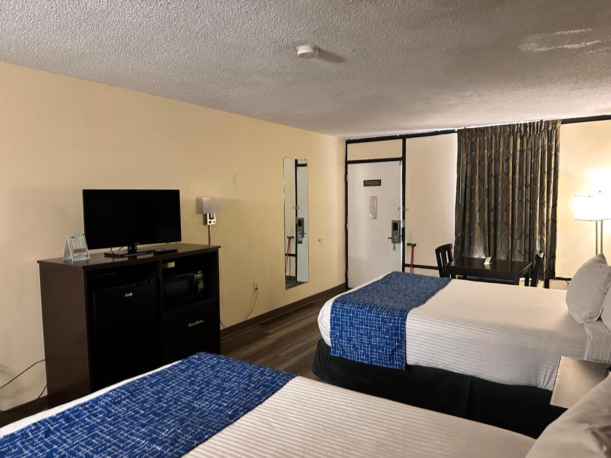 Travelodge By Wyndham Clarksville Zewnętrze zdjęcie
