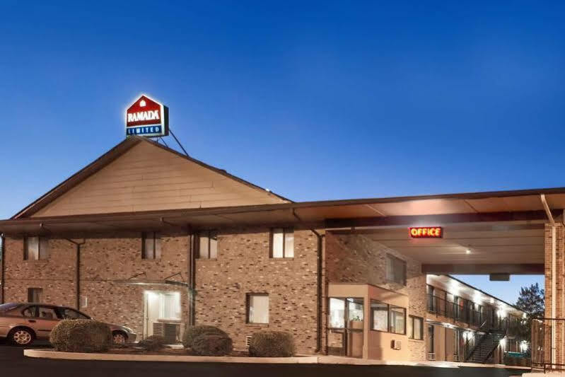 Travelodge By Wyndham Clarksville Zewnętrze zdjęcie