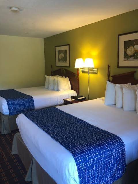 Travelodge By Wyndham Clarksville Zewnętrze zdjęcie